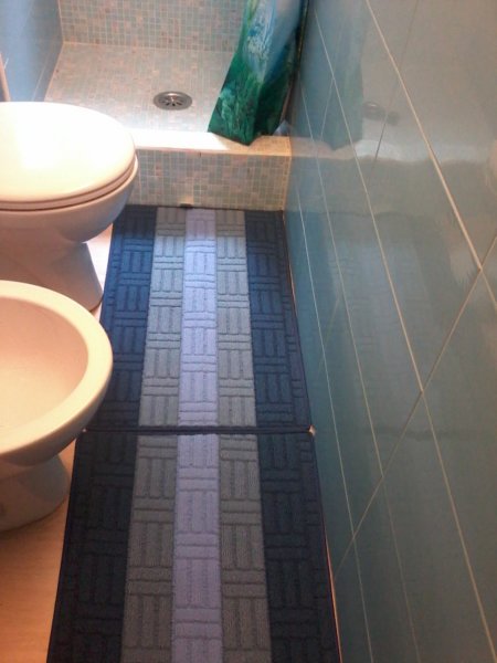 tappetibagno2.jpg